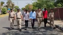 bhopal farhan rape blackmail attempt to murder fir tried to snatch police revolver
