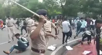 Patna Lathicharge