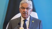  Khawaja Asif says No option left other than war