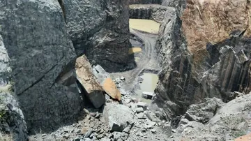 post-main-image