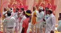 uttar pradesh mahendra rajbhar slapped by om prakash rajbhar supporter in jaunpur video viral