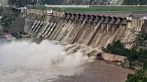 water flow in western rivers declined pakistan suffer 