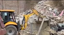 6 houses collapse in Mathura 