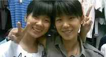 chinese twin sisters separated at birth reunite after 17 years
