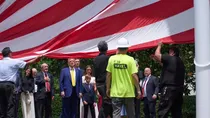 Any Illegal Immigrants, Donald Trump Asked Labors Standing Behind Him In White House