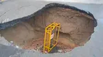 Varanasi Pothole