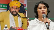 Brijbhushan singh, vinesh phogat, wrestlers