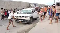  People Beaten Up Vehicles Vandalized