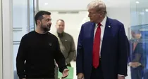 trump asked zelensky to strike inside russia ft report long range weapons call