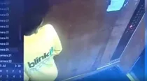 Mumbai Delivery Agent Urinates In Lift