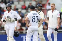 Ex England Cricketers Slams England Team For Their Behavior Against India