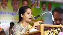 Congress MP Sudha Gold Chain Snatched In chanakyapuri delhi near poland embassy