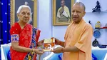Anandiben Patel Yogi Adityanath, Anandiben Patel vs Yogi Adityanath, Anandiben Patel, UP Governor, UP Governor Anandiben Patel