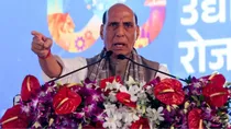 rajnath singh, rajnath singh slams donlad trump, rajnath singh, rajnath singh slams trump on tariff defends indias growth defense export