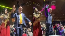 new zealand pm christopher luxon viral video dance on hindi song on indian independence day with indians auckland