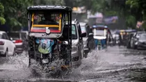 Heavy rain and waterlogging cripple Delhi NCR over 340 flights delayed
