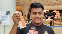 I am a Muslim, but I love this colour Delhi iPhone 17 buyer cant stop praising