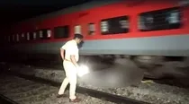 UP Man Dies After Train Jump
