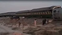 jaffar express blast in pakistan coaches derail and overturn