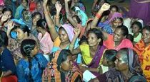 Mahatari Vandan Yojana 5 Lakhs Women Dropped