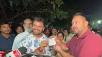 Bhojpuri Superstar Khesari Lal Yadav to Contest Bihar Elections from Chhapra on RJD Ticket