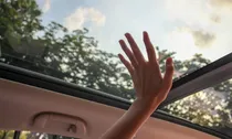 Sunroof Car feature safety