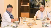Karnataka Power Tussle: CM Siddaramaiah visited Deputy CM DK Shivakumar Residence For Breakfast Meeting