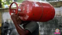 LPG gas commercial cylinder prices hike up to Rs 111 on new year