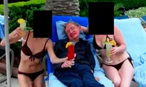 Stephen Hawking with bikini women