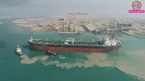 iran strait of hormuz oil storage america blocade