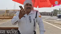 sambhal traffic cop went toilet while duty on Ganga Expressway 