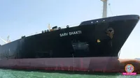 indian lpg tanker sarv shakti transited strait of hormuz indian navy warship escorting