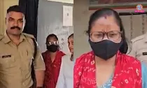 Khargone bank cashier arrested
