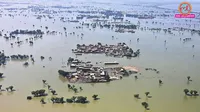 parents, flood, flood news, flood rescue, china, china news, China flood rescue, Guangxi floods, man swims to rescue parents, Qinzhou floods, southern China floods