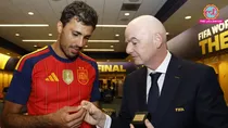 Gianni Infantino, Gianni Infantino presented ring spain players ring, fifa world cup championship rings, how much price fifa world cup ring, fifa president Gianni Infantino, fifa world cup 2026 final, argentina vs spain fifa world Cup 2026 final, spain beat argentina by 1-0, spain fifa world cup 2026 winner, जियानी इन्फेंटिनो, फीफा वर्ल्ड कप 2026