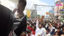 mumbai cop threatening students