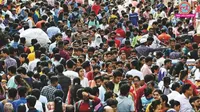 india fertility rate tfr eac pm population control sterilisation incentives two child rule
