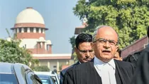 अधिवक्ता प्रशांत भूषण (PTI)