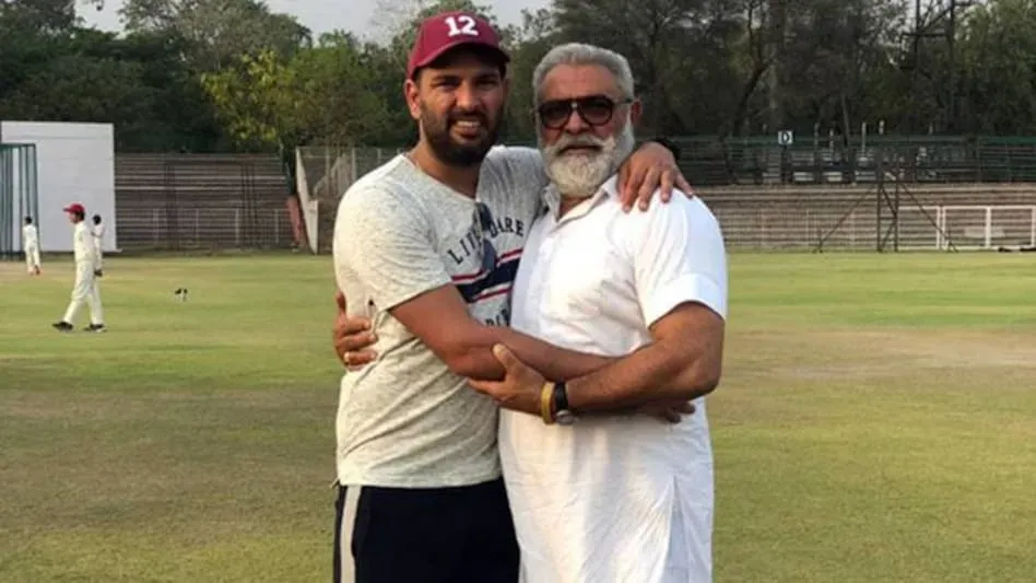 पिता से बोले थे युवराज- मर भी गया तो चाहता हूं WC मेरे हाथ में हो - secretes of former indian cricketer yuvraj singh reveals by his father yograj singh tspo - AajTak