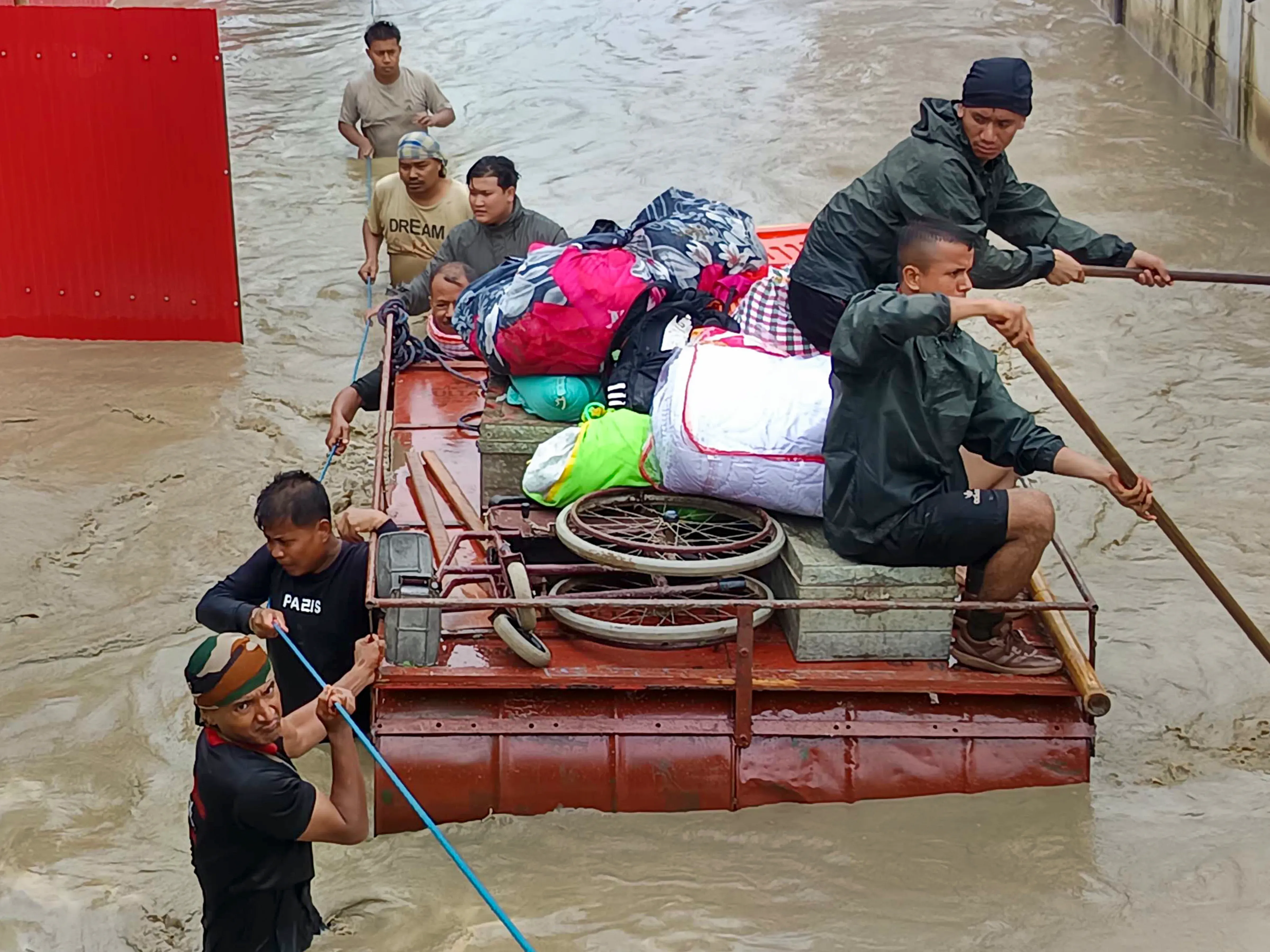 imphal landslide
