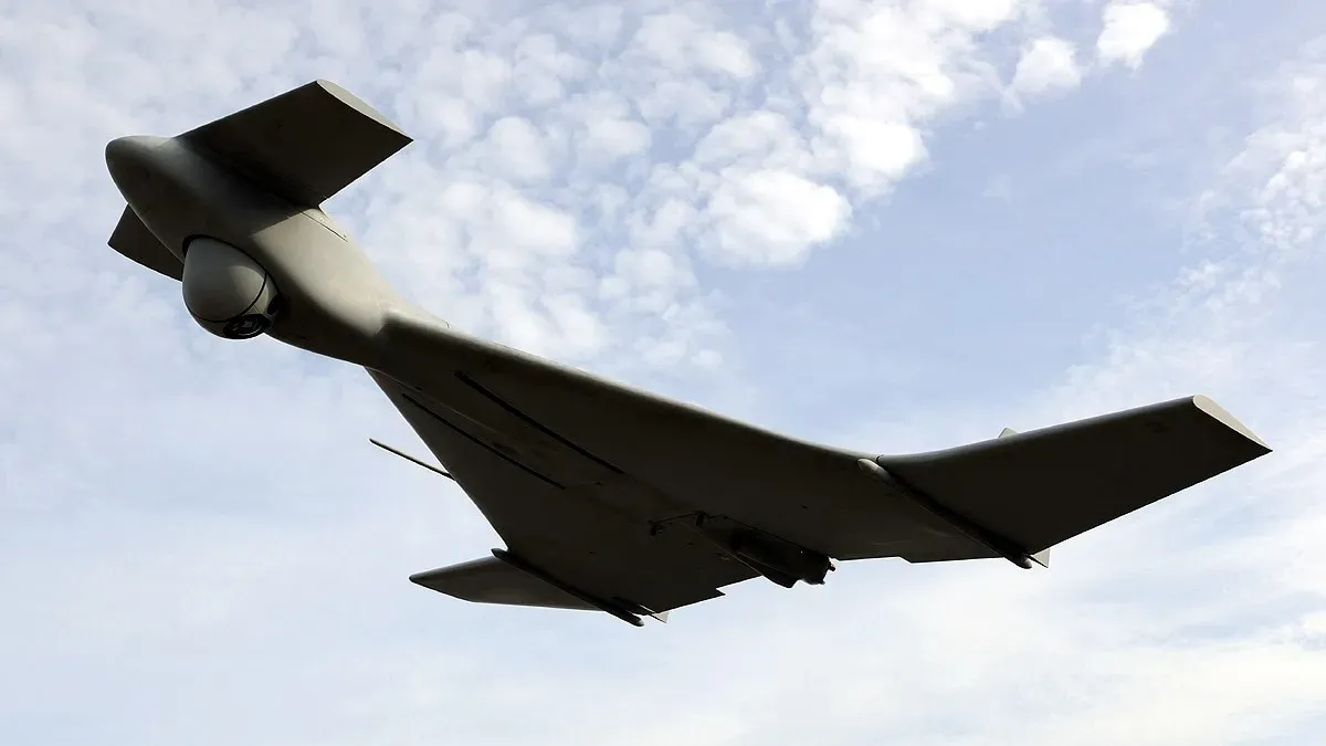 Harop Drone HQ 9 - जिस ड्रोन से दुश्मनों को निपटाता है इजरायल, उसी से भारत  ने उड़ा दिया पाक का एयर डिफेंस सिस्टम HQ-9 - harop drones attack in  pakistan air