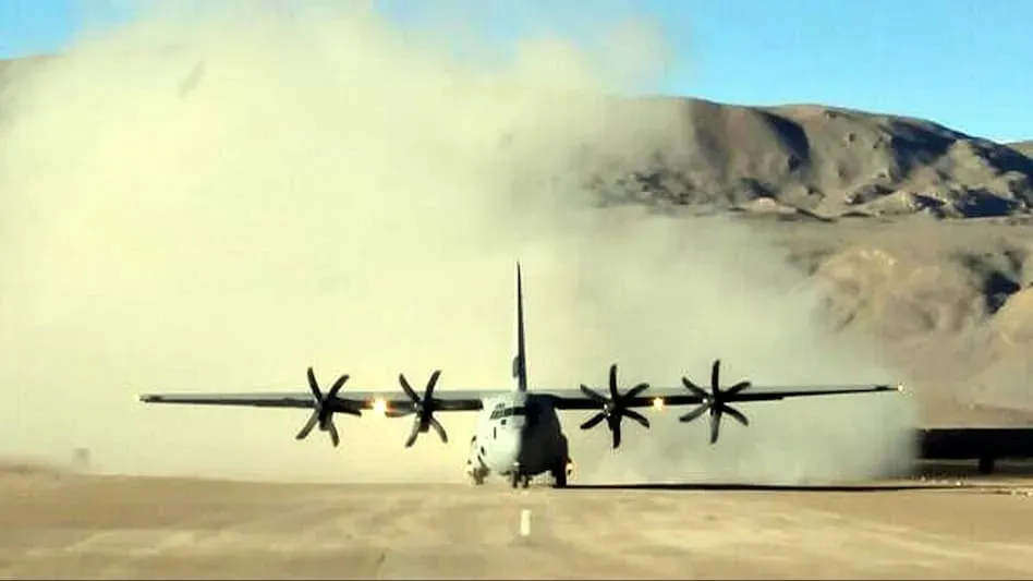 DBO Ladakh: ये है दुनिया का सबसे ऊंचा एयरफील्ड... जानिए क्यों डरते हैं  पड़ोसी देश इससे? - worlds highest airfield daulat beg oldi dbo ladakh -  AajTak