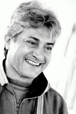 964887_610363505650230_21327302_o