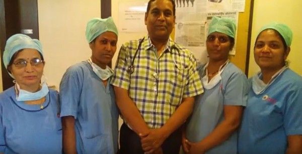 डॉक्टर्स की टीम Source: Youtube Screengrab