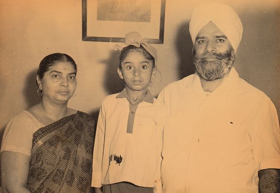 young-sidhus-family_L