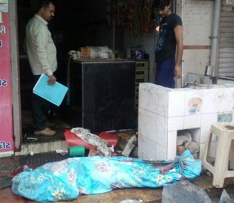 ब्लास्ट के बाद का सीन