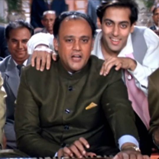 alok_salman_1402057341_540x540