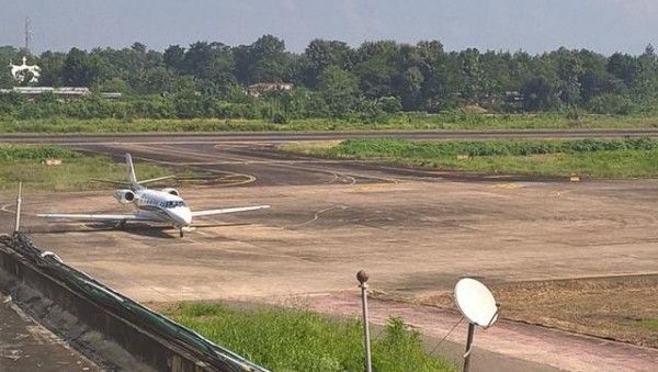 काशी लेकर हिसार से दीमापुर जाने वाला चार्टेड फ्लाइट.