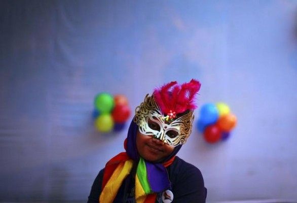 A participant attends the fourth Delhi Queer Pride parade, an event promoting gay, lesbian, bisexual and transgender rights in New Delhi November 27, 2011. Hundreds of participants on Sunday took part in a parade seeking the Indian government to end discrimination against their community, participants said. REUTERS/Adnan Abidi (INDIA - Tags: SOCIETY)