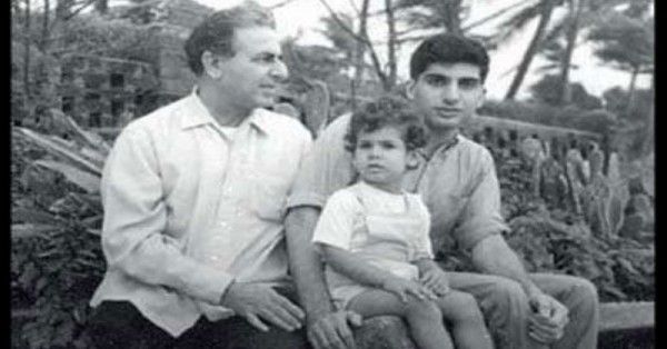 पिता के साथ रतन